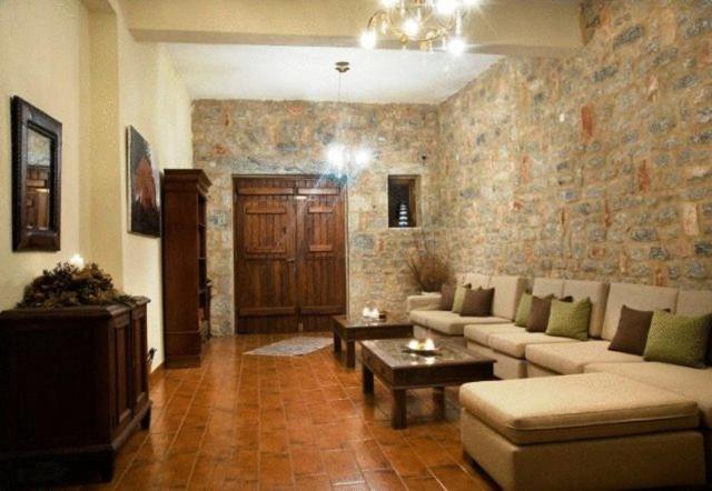 Vlyhada Guesthouse Pírgos Dhiroú Dış mekan fotoğraf