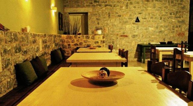 Vlyhada Guesthouse Pírgos Dhiroú Dış mekan fotoğraf